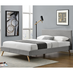 Eshopist Čalúnená posteľ ,,Toledo" 140 x 200 cm - svetlošedá 